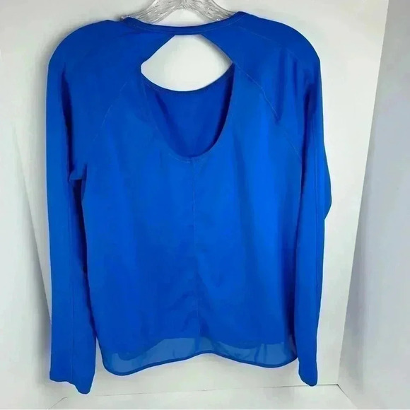 FILA Sport Women's Long Sleeve Top Blue M Moisture-Wicking Quick-Dry Open Back - Picture 6 of 8